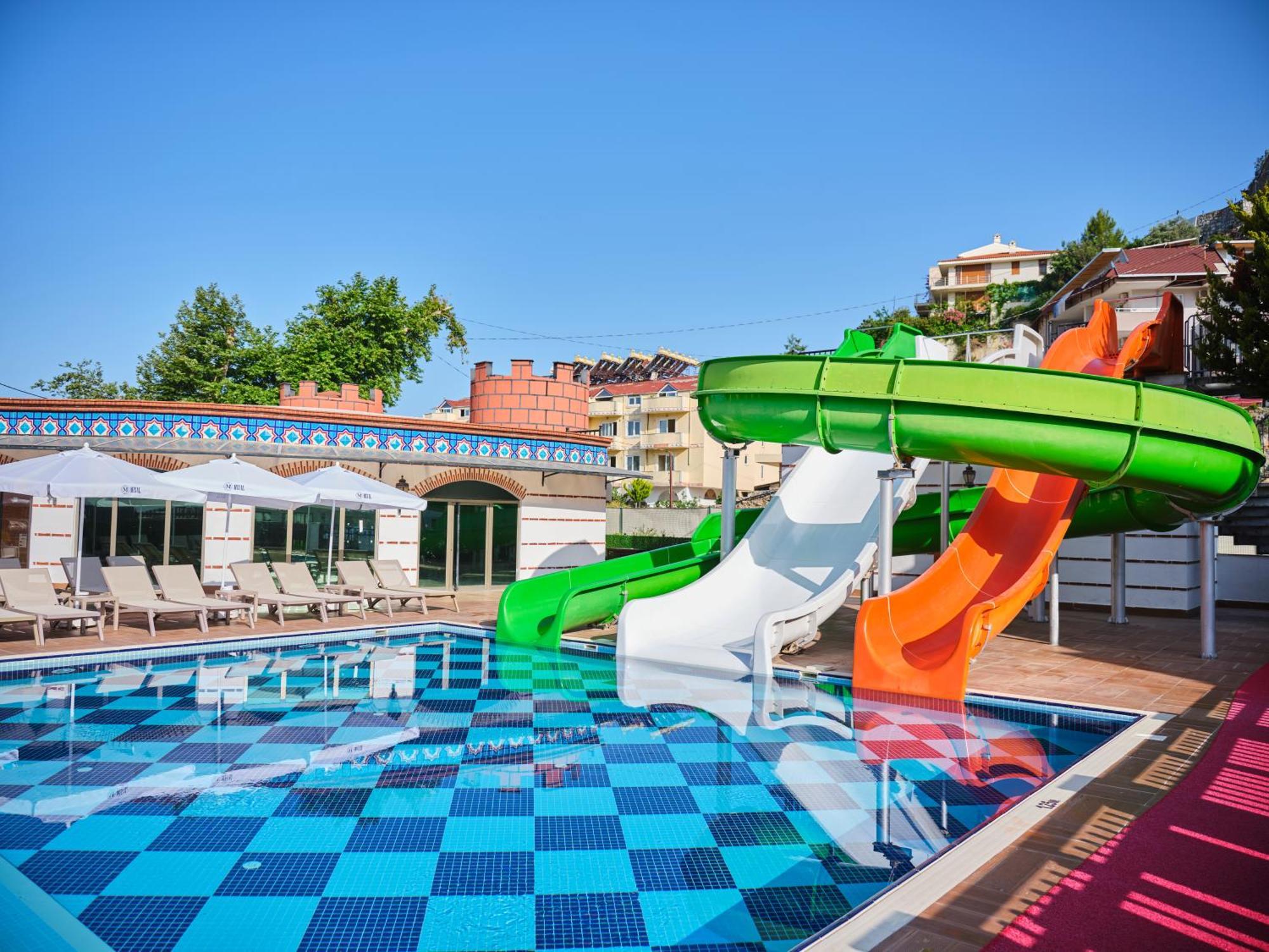 Noxinn Hotels Club Ultra All Inclusive Konaklı Exterior foto
